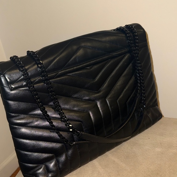 Yves Saint Laurent Black Chevron Shoulder Bag - Picture 7 of 15